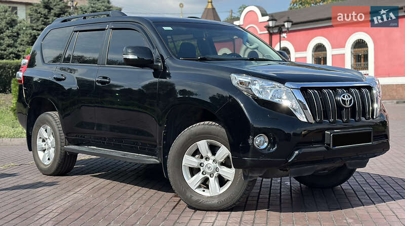 Внедорожник / Кроссовер Toyota Land Cruiser Prado 2017 в Днепре