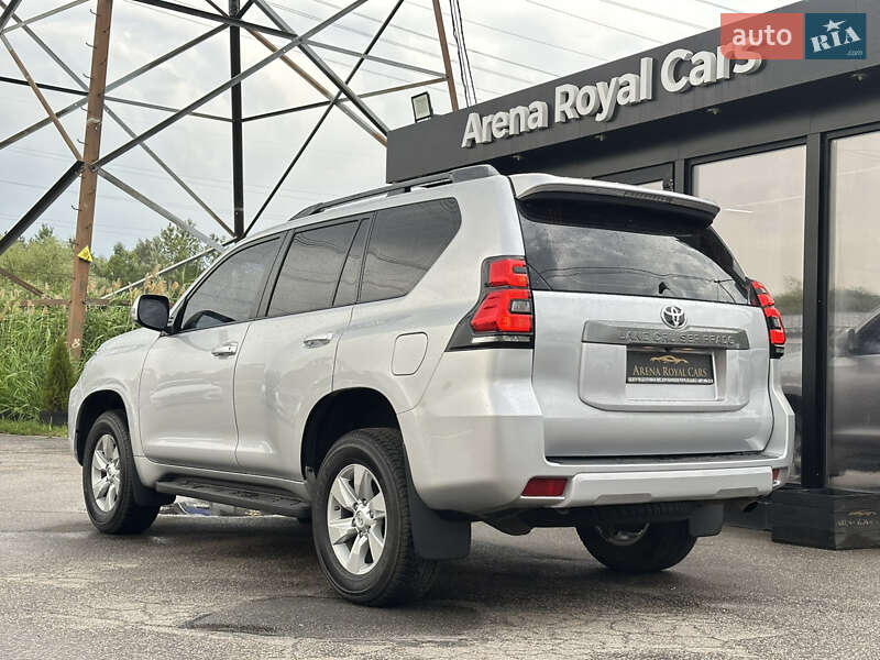 Внедорожник / Кроссовер Toyota Land Cruiser Prado 2019 в Харькове фото 13 Внедорожник / Кроссовер Toyota Land Cruiser Prado 2019 в Харькове