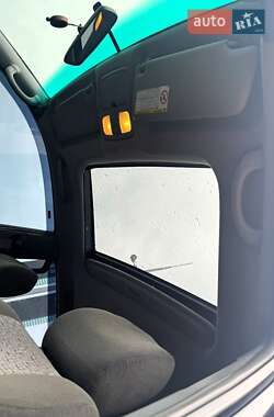 Внедорожник / Кроссовер Toyota Land Cruiser Prado 2004 в 
