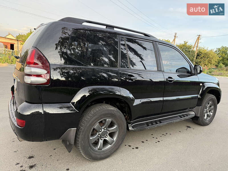 Внедорожник / Кроссовер Toyota Land Cruiser Prado 2007 в Ровно