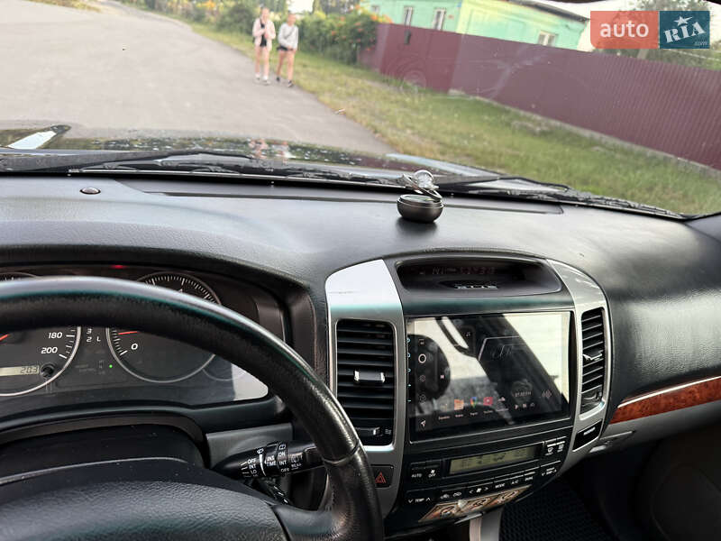 Внедорожник / Кроссовер Toyota Land Cruiser Prado 2007 в Ровно