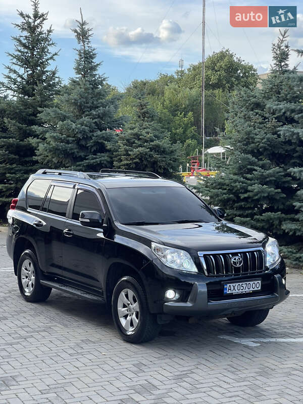Внедорожник / Кроссовер Toyota Land Cruiser Prado 2011 в Харькове фото 14 Внедорожник / Кроссовер Toyota Land Cruiser Prado 2011 в Харькове