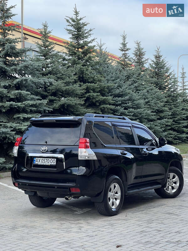 Внедорожник / Кроссовер Toyota Land Cruiser Prado 2011 в Харькове фото 43 Внедорожник / Кроссовер Toyota Land Cruiser Prado 2011 в Харькове