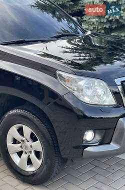 Внедорожник / Кроссовер Toyota Land Cruiser Prado 2011 в 
