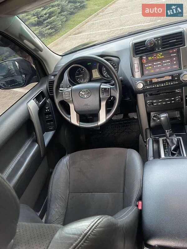 Внедорожник / Кроссовер Toyota Land Cruiser Prado 2011 в Харькове фото 139 Внедорожник / Кроссовер Toyota Land Cruiser Prado 2011 в Харькове