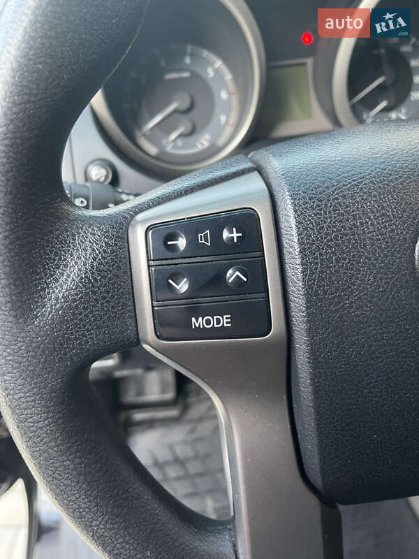 Внедорожник / Кроссовер Toyota Land Cruiser Prado 2011 в Харькове фото 155 Внедорожник / Кроссовер Toyota Land Cruiser Prado 2011 в Харькове