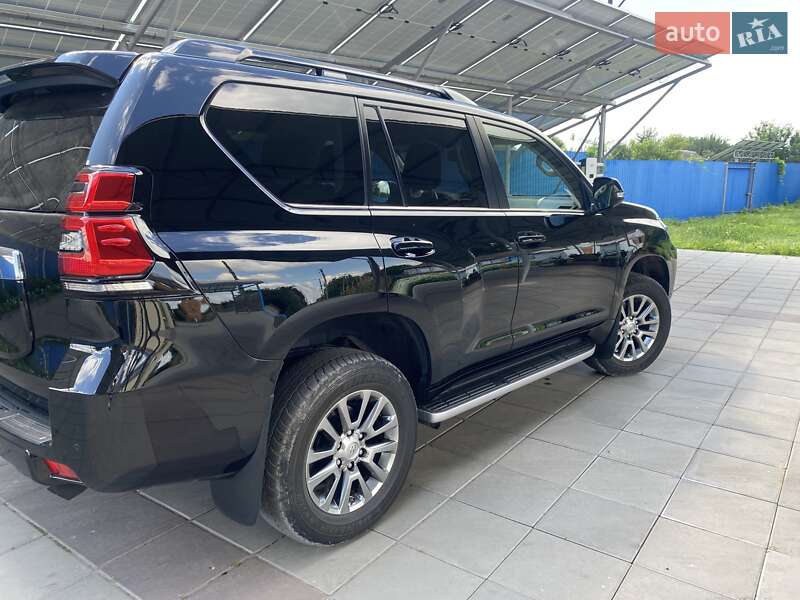Внедорожник / Кроссовер Toyota Land Cruiser Prado 2019 в Зенькове