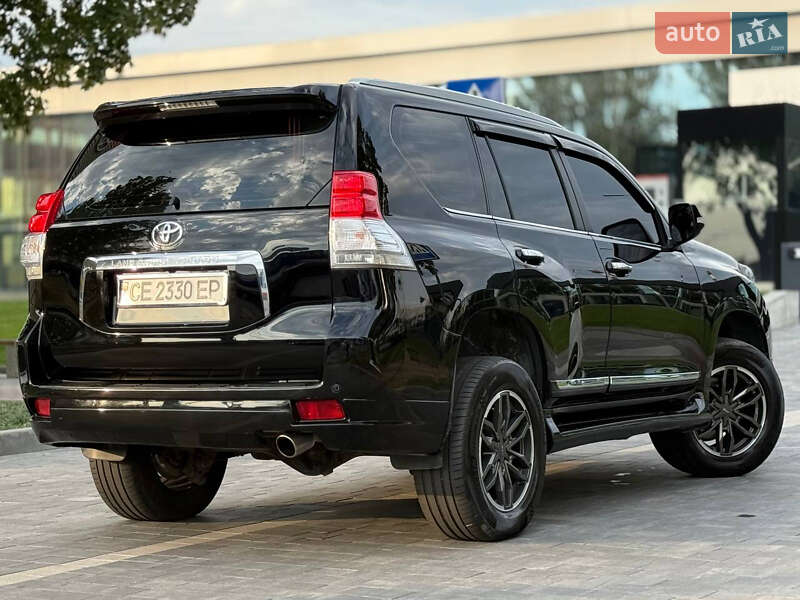 Внедорожник / Кроссовер Toyota Land Cruiser Prado 2010 в Днепре
