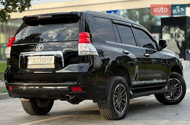 Внедорожник / Кроссовер Toyota Land Cruiser Prado 2010 в 