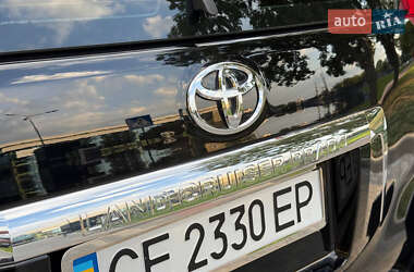 Внедорожник / Кроссовер Toyota Land Cruiser Prado 2010 в 