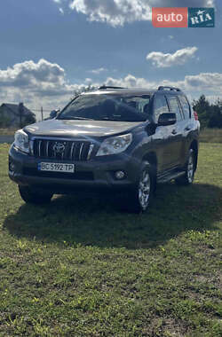 Позашляховик / Кросовер Toyota Land Cruiser Prado 2013 в Львові