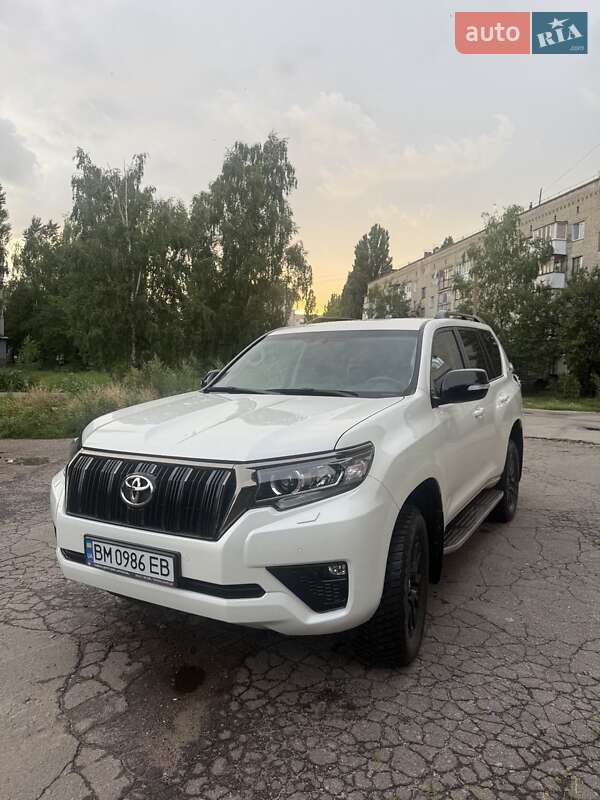 Toyota Land Cruiser Prado 2022