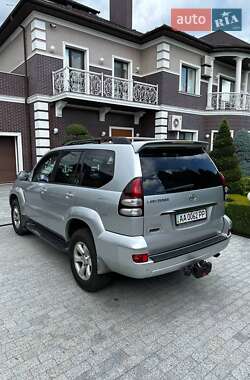 Внедорожник / Кроссовер Toyota Land Cruiser Prado 2007 в 