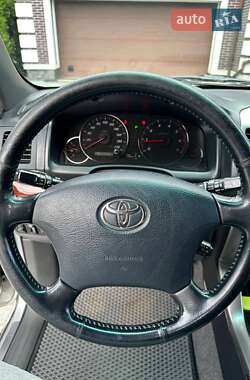 Внедорожник / Кроссовер Toyota Land Cruiser Prado 2007 в 