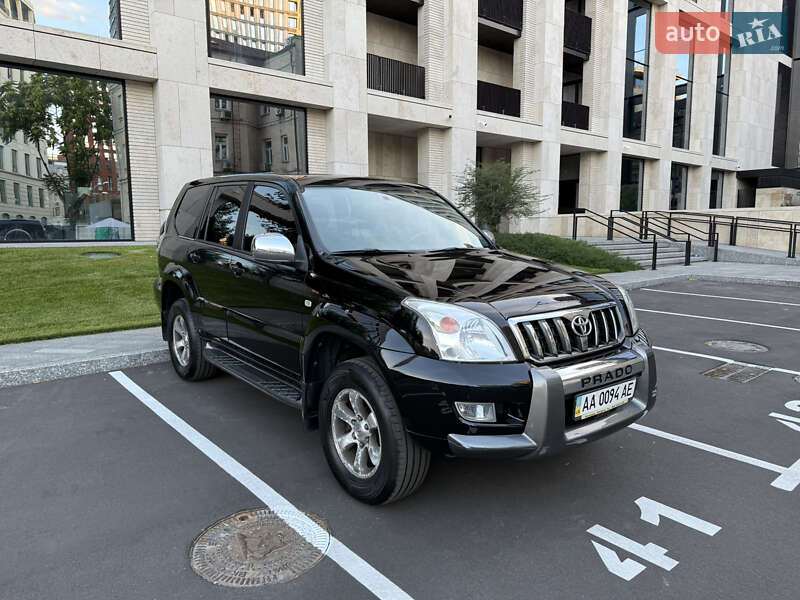 Позашляховик / Кросовер Toyota Land Cruiser Prado 2004 в Києві