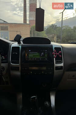 Внедорожник / Кроссовер Toyota Land Cruiser Prado 2008 в 