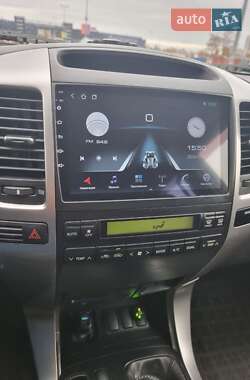 Внедорожник / Кроссовер Toyota Land Cruiser Prado 2005 в  фото 3 Внедорожник / Кроссовер Toyota Land Cruiser Prado 2005 в