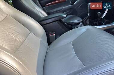 Внедорожник / Кроссовер Toyota Land Cruiser Prado 2007 в 
