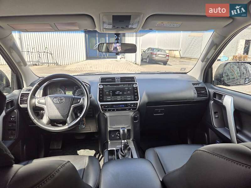 Позашляховик / Кросовер Toyota Land Cruiser Prado 2019 в Хмельницькому фото 4 Позашляховик / Кросовер Toyota Land Cruiser Prado 2019 в Хмельницькому