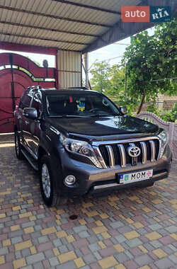 Внедорожник / Кроссовер Toyota Land Cruiser Prado 2016 в Новом Буге