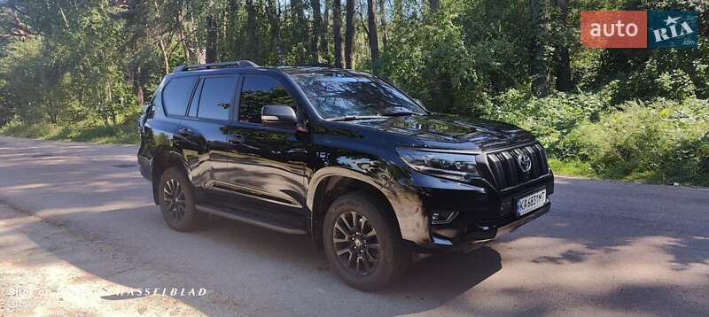Внедорожник / Кроссовер Toyota Land Cruiser Prado 2018 в Житомире