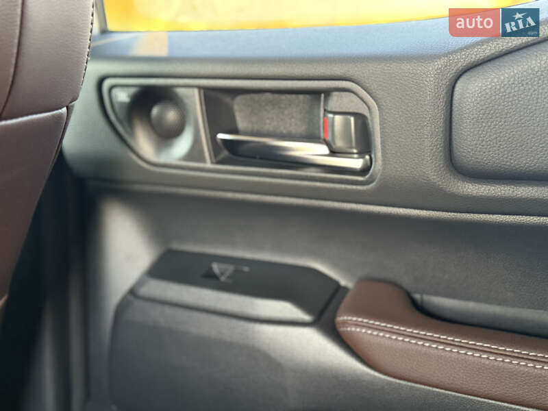 Внедорожник / Кроссовер Toyota Land Cruiser Prado 2024 в Киеве