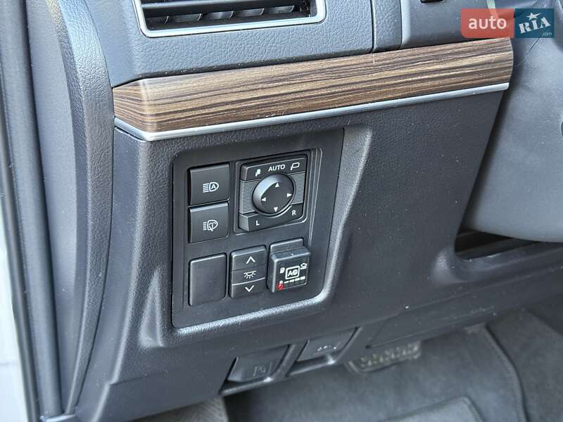 Внедорожник / Кроссовер Toyota Land Cruiser Prado 2019 в Днепре фото 16 Внедорожник / Кроссовер Toyota Land Cruiser Prado 2019 в Днепре