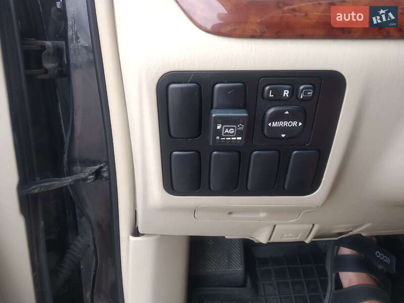 Позашляховик / Кросовер Toyota Land Cruiser Prado 2005 в Білій Церкві