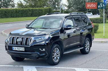 Позашляховик / Кросовер Toyota Land Cruiser Prado 2019 в Києві
