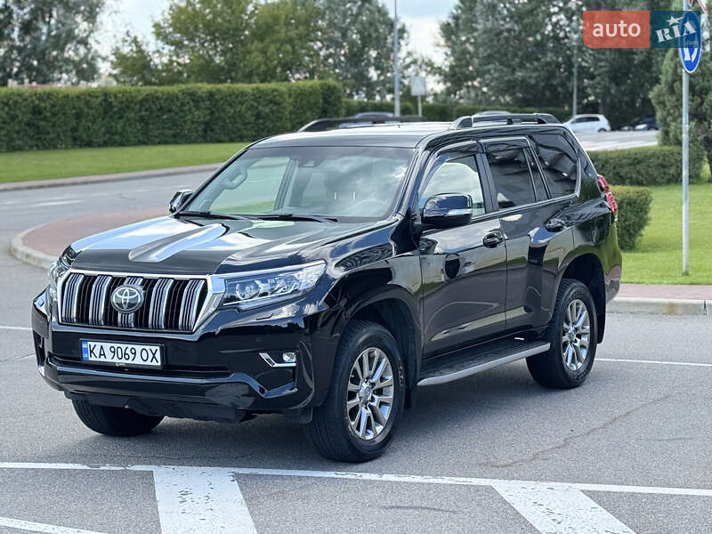 Toyota Land Cruiser Prado 2019