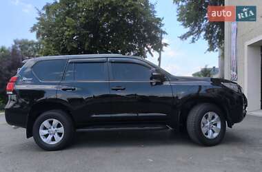 Внедорожник / Кроссовер Toyota Land Cruiser Prado 2022 в 
