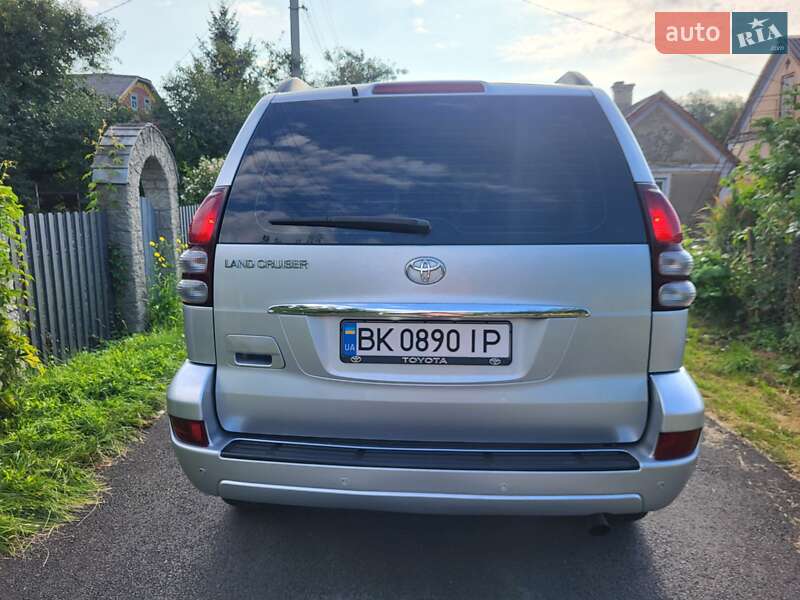 Внедорожник / Кроссовер Toyota Land Cruiser Prado 2006 в Ровно фото 5 Внедорожник / Кроссовер Toyota Land Cruiser Prado 2006 в Ровно