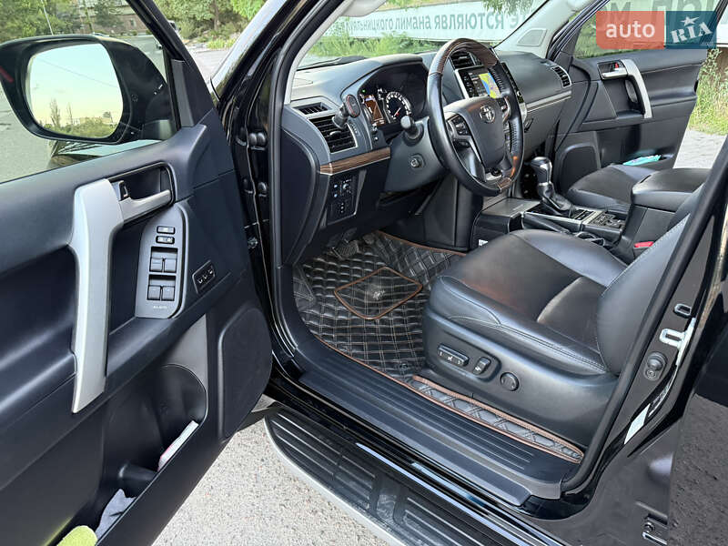 Внедорожник / Кроссовер Toyota Land Cruiser Prado 2022 в Одессе фото 20 Внедорожник / Кроссовер Toyota Land Cruiser Prado 2022 в Одессе