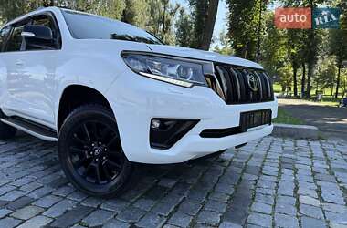 Внедорожник / Кроссовер Toyota Land Cruiser Prado 2021 в 