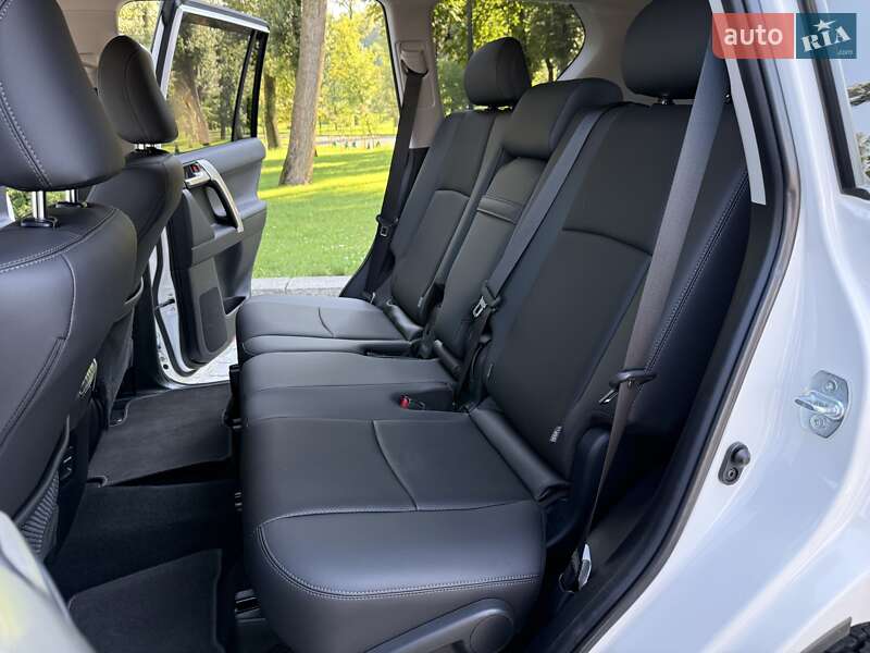 Внедорожник / Кроссовер Toyota Land Cruiser Prado 2021 в Киеве фото 86 Внедорожник / Кроссовер Toyota Land Cruiser Prado 2021 в Киеве