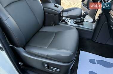 Внедорожник / Кроссовер Toyota Land Cruiser Prado 2021 в 