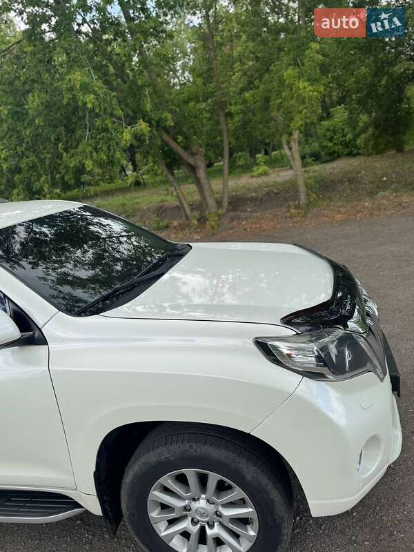 Позашляховик / Кросовер Toyota Land Cruiser Prado 2013 в Харкові фото 27 Позашляховик / Кросовер Toyota Land Cruiser Prado 2013 в Харкові