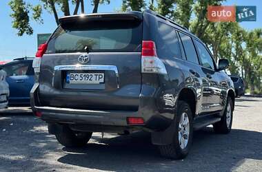 Внедорожник / Кроссовер Toyota Land Cruiser Prado 2013 в 