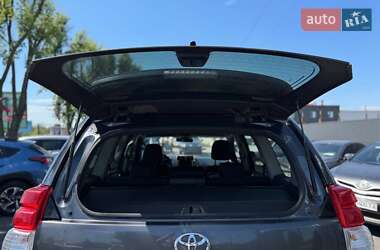 Внедорожник / Кроссовер Toyota Land Cruiser Prado 2013 в 