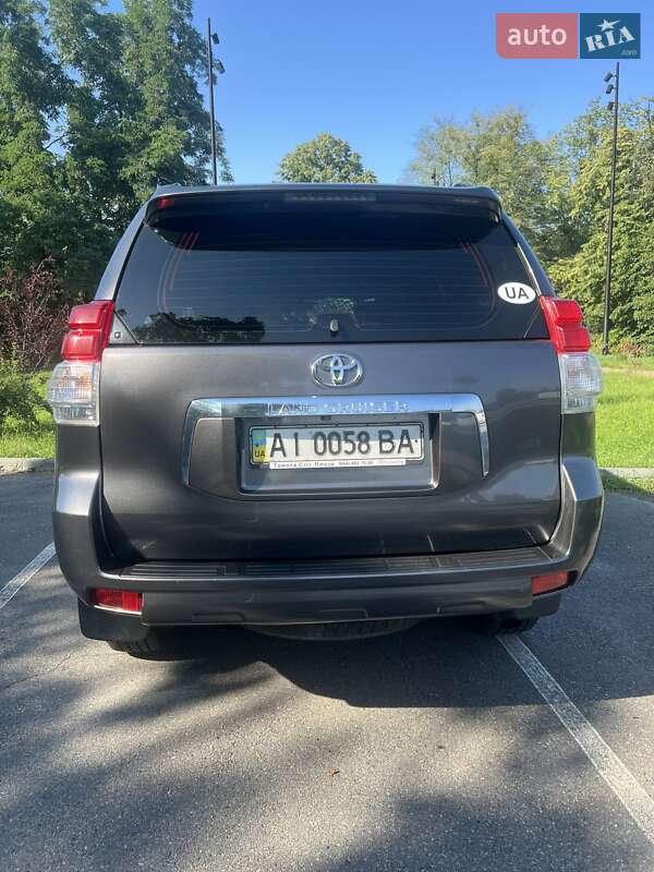 Позашляховик / Кросовер Toyota Land Cruiser Prado 2013 в Києві фото 19 Позашляховик / Кросовер Toyota Land Cruiser Prado 2013 в Києві