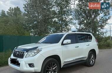 Внедорожник / Кроссовер Toyota Land Cruiser Prado 2010 в Изюме