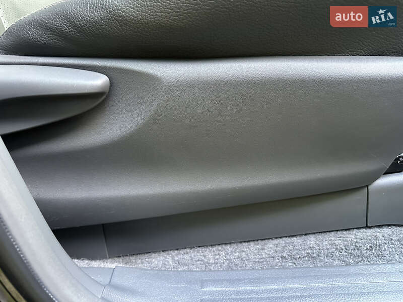 Позашляховик / Кросовер Toyota Land Cruiser Prado 2010 в Івано-Франківську