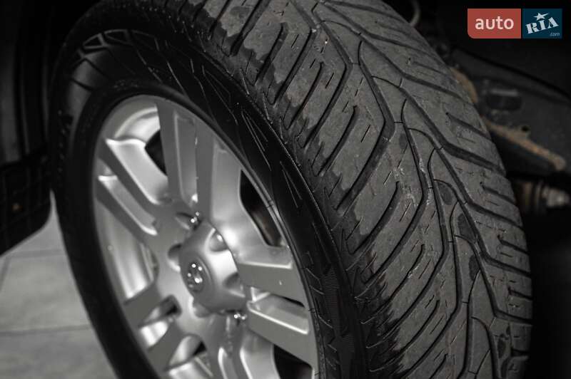 Внедорожник / Кроссовер Toyota Land Cruiser Prado 2010 в Одессе