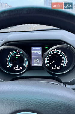 Внедорожник / Кроссовер Toyota Land Cruiser Prado 2011 в 