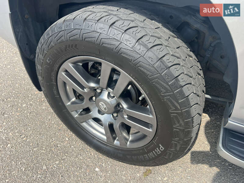 Внедорожник / Кроссовер Toyota Land Cruiser Prado 2010 в Запорожье фото 12 Внедорожник / Кроссовер Toyota Land Cruiser Prado 2010 в Запорожье