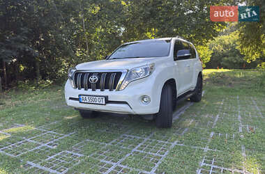 Позашляховик / Кросовер Toyota Land Cruiser Prado 2016 в Києві