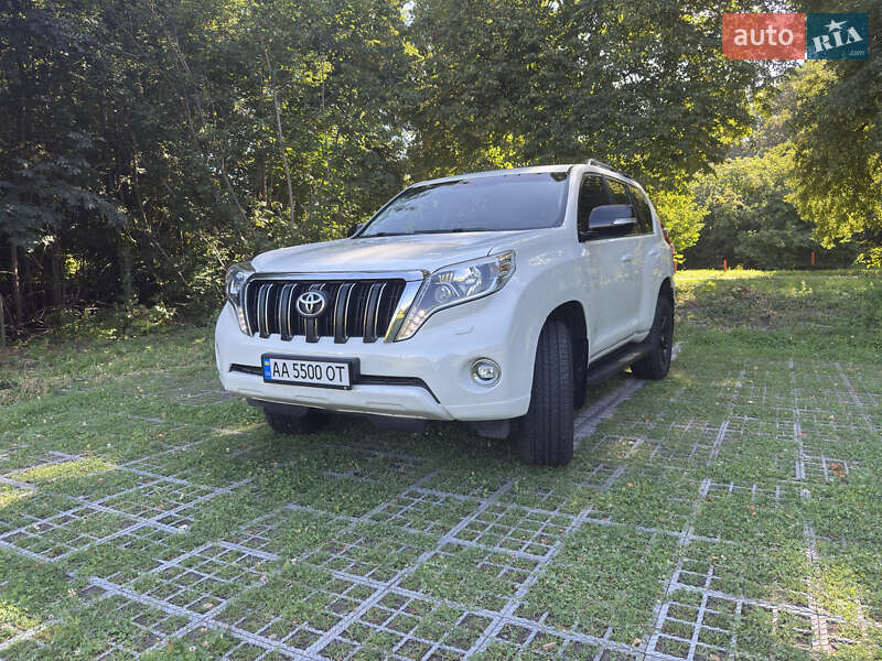 Внедорожник / Кроссовер Toyota Land Cruiser Prado 2016 в Киеве