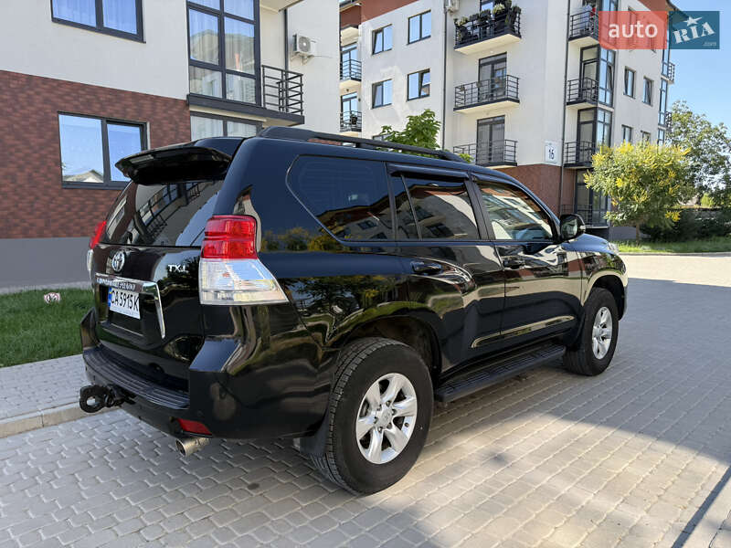Внедорожник / Кроссовер Toyota Land Cruiser Prado 2010 в Каменец-Подольском