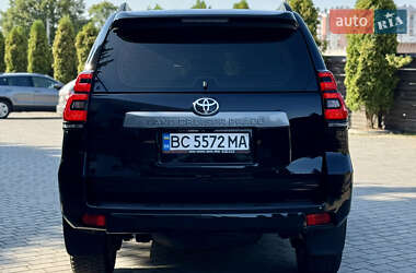 Внедорожник / Кроссовер Toyota Land Cruiser Prado 2019 в 