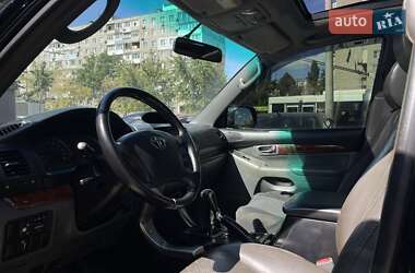 Внедорожник / Кроссовер Toyota Land Cruiser Prado 2005 в 